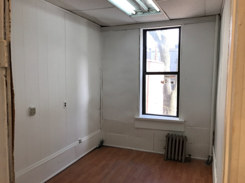 Great private studio available across from Prospect Park!