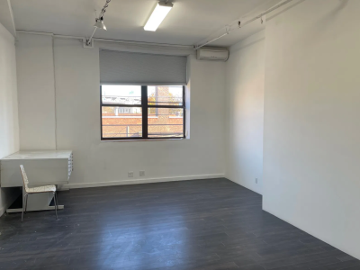 Amazing 370 SF artist studio/creative office space for rent in Long Island City