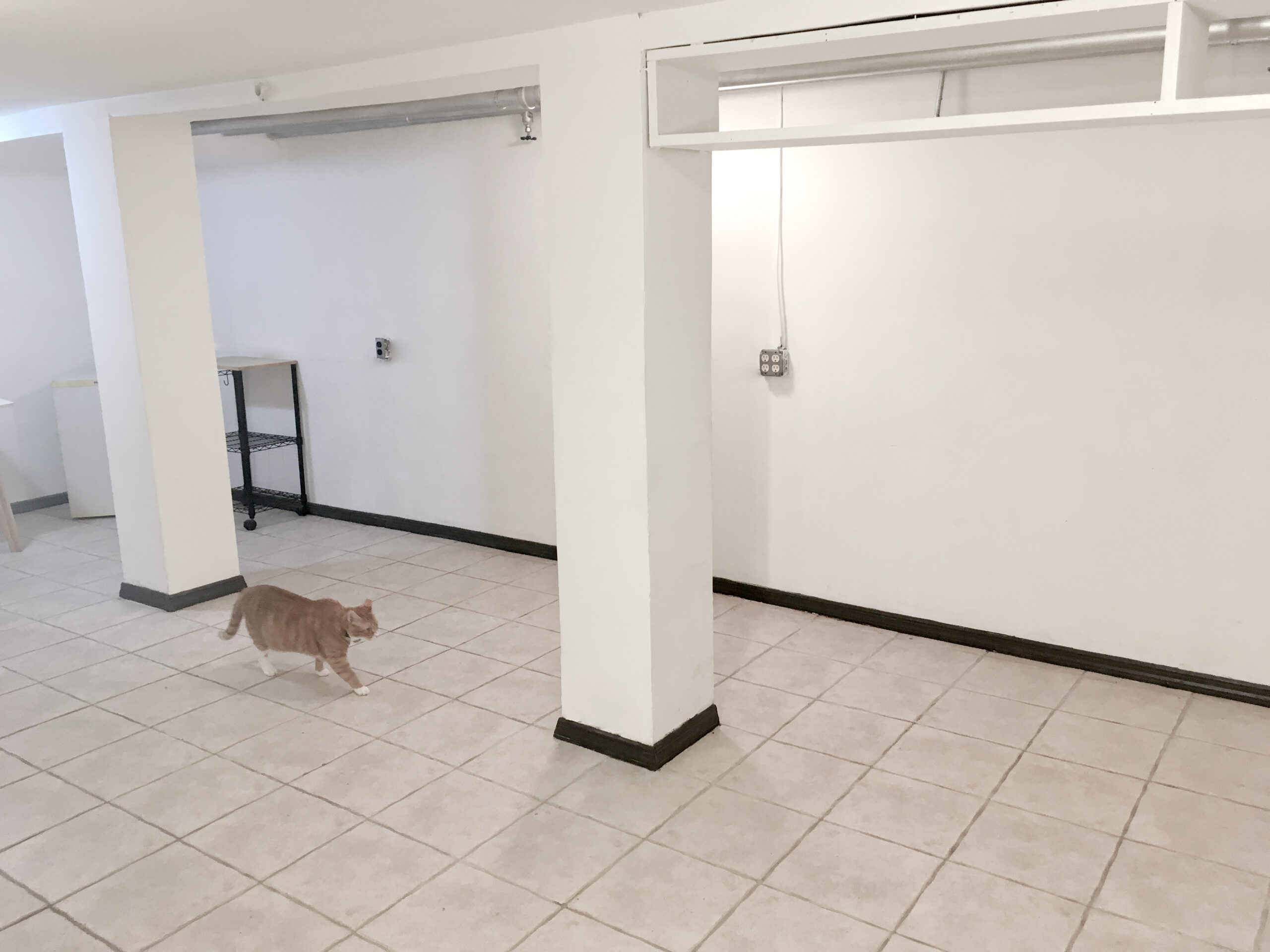 Flexible Space 500sqft; Large Private ART STUDIO: $950 + utilities