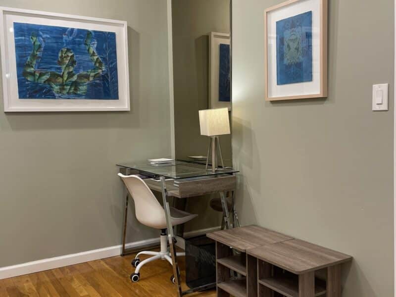 Visiting Artists Lodging / Private bedroom and bathroom with shared kitchen