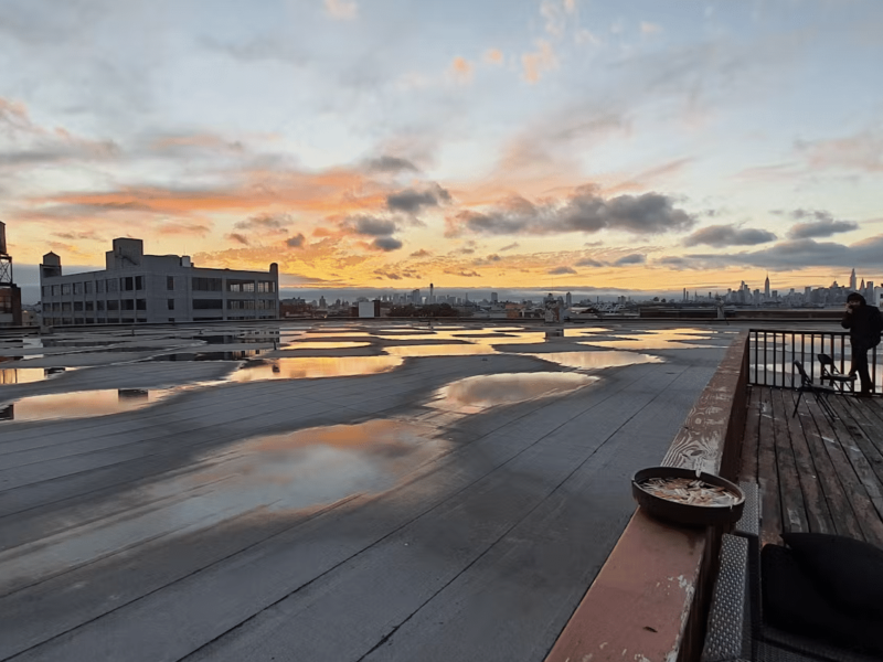 BUSHWICK WAREHOUSE STYLE SUPER LARGE STUDIO