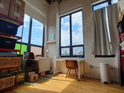 Art Studio / Desk Office (Private shared) - A/C, WiFi incl- $400-750 (2-6 days/week PRIVATE on your days)