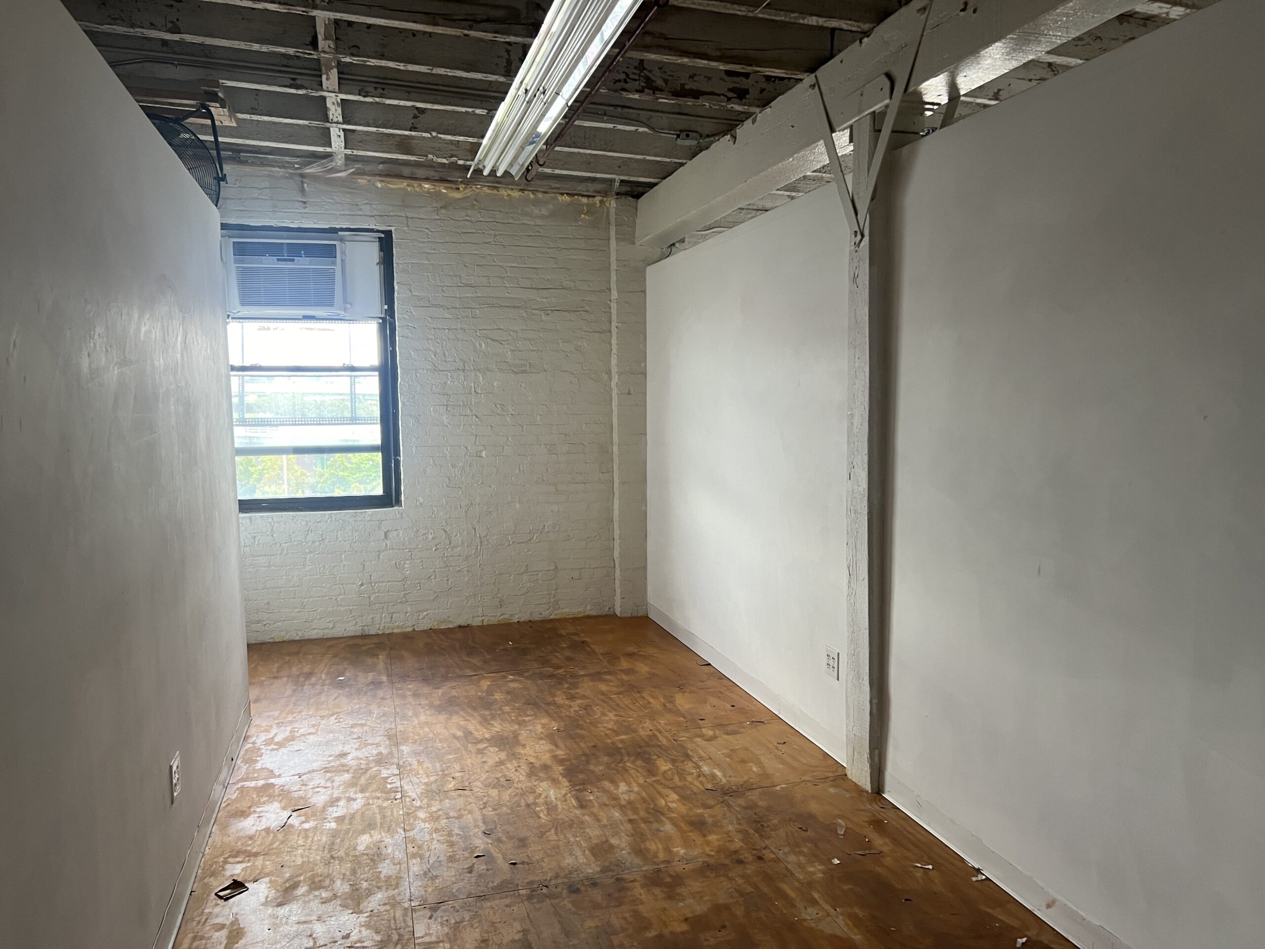 $650 / 180ft2 - Gowanus/Sunset Park Artist Studios