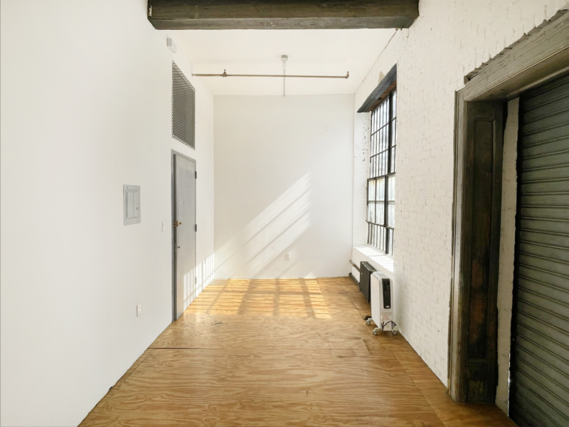 STUDIO 111: ROLLER DOOR ACCESS