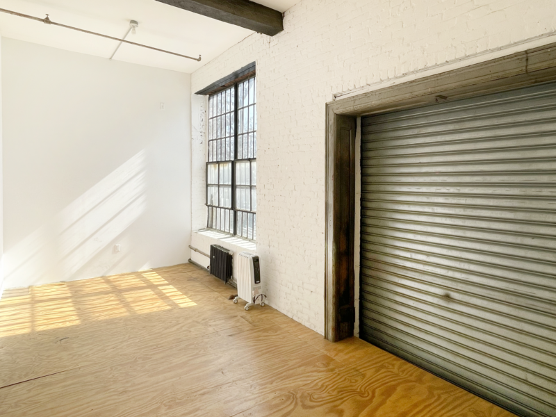 STUDIO 111: ROLLER DOOR ACCESS