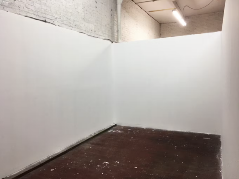 Larger Private Studio Off Halsey L