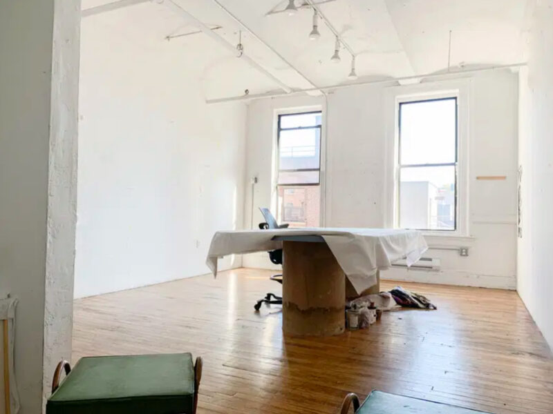 long term sublet of GEM STUDIO in iconic building in Dumbo