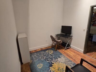 Art Studio, Amenities Provided (252J #304)