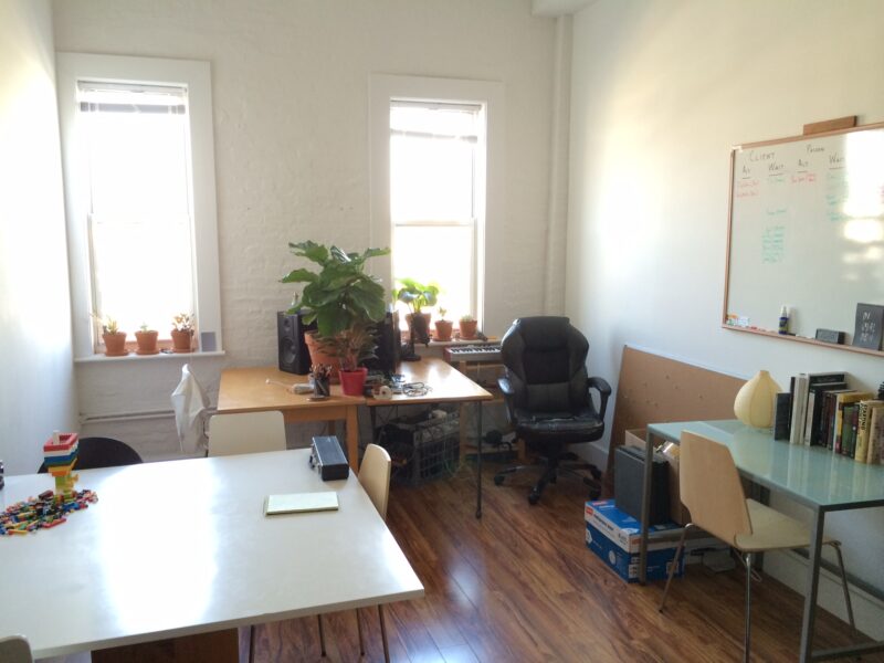 20% OFF Office / Tattoo / Art Studio with Windows (JS#345)