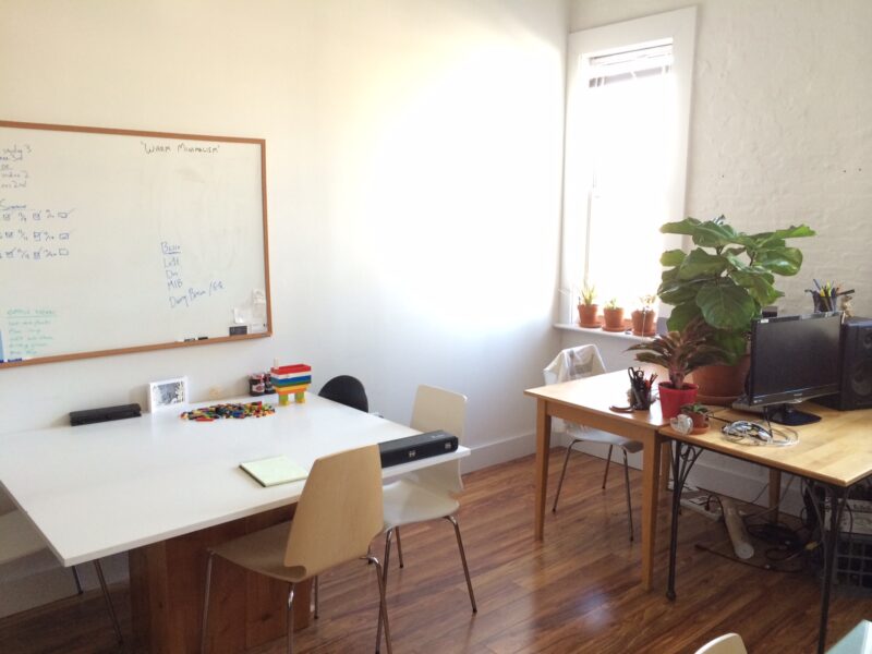 20% OFF Office / Tattoo / Art Studio with Windows (JS#345)