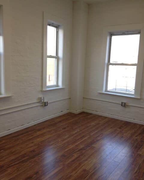 Sunny Art Studio / Office Space
