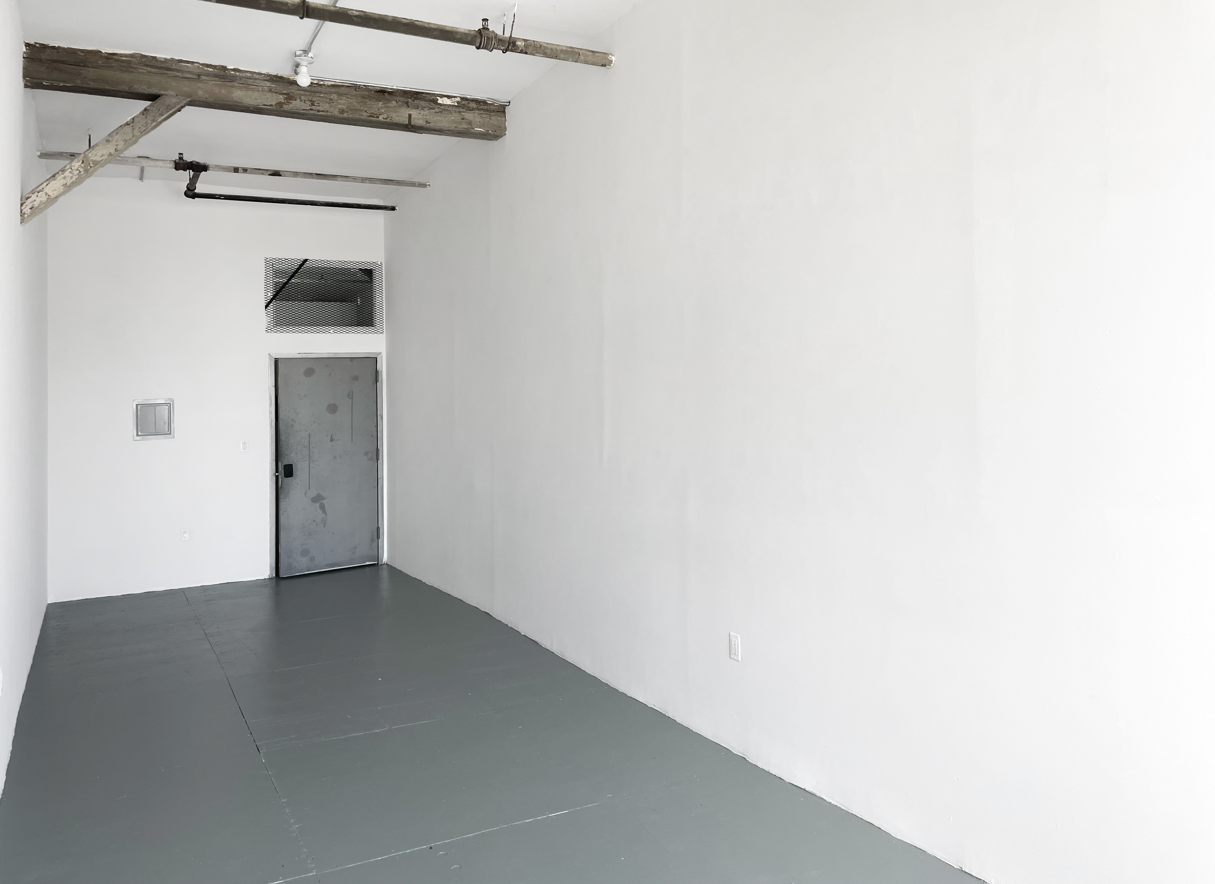 STIUDIO 317: AFFORDABLE & LARGE ARTIST STUDIO BROOKLYN