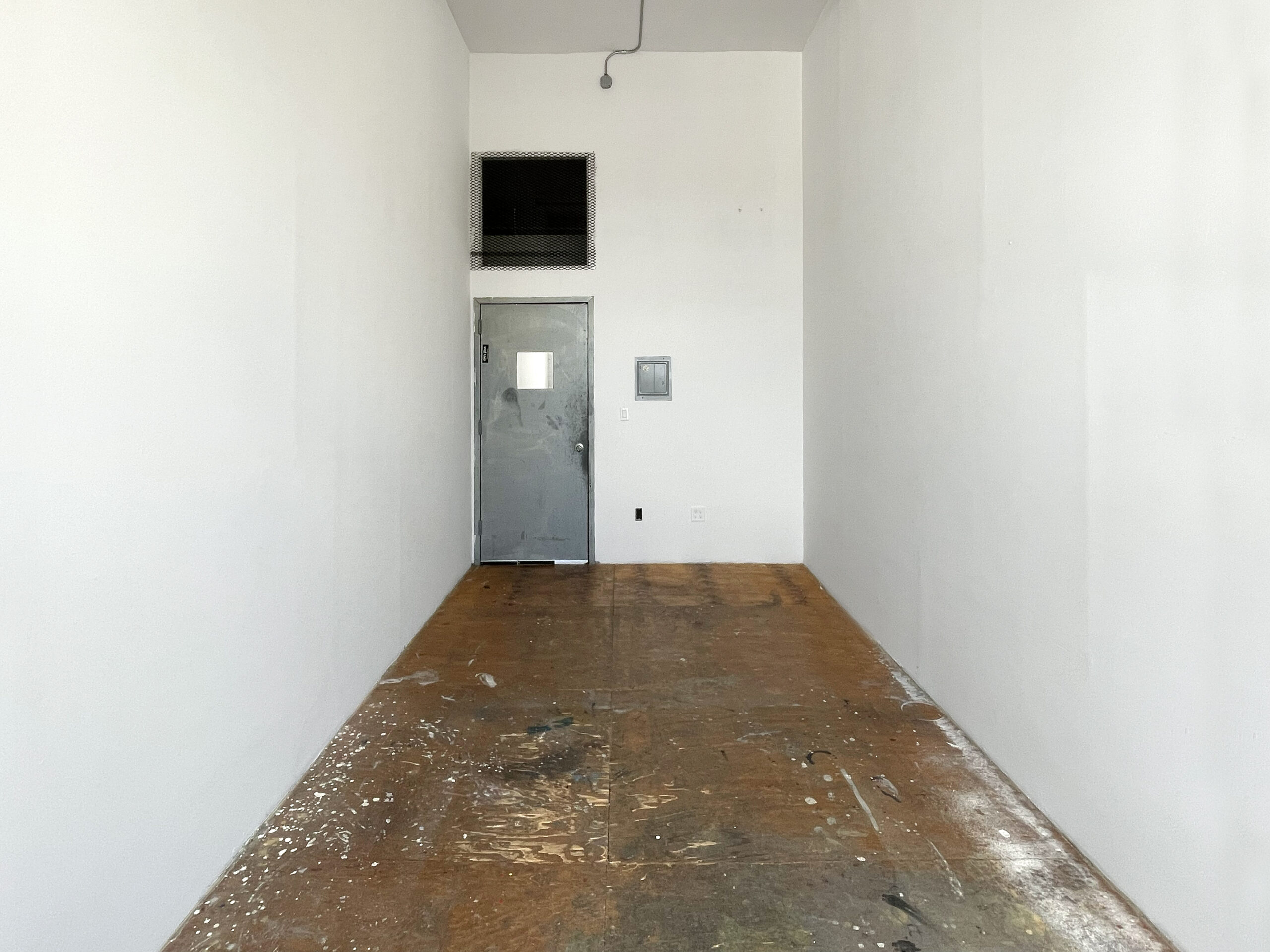 STUDIO 406: AFFORDABLE ARTIST STUDIO WITH ALL DAY NATURAL LIGHT