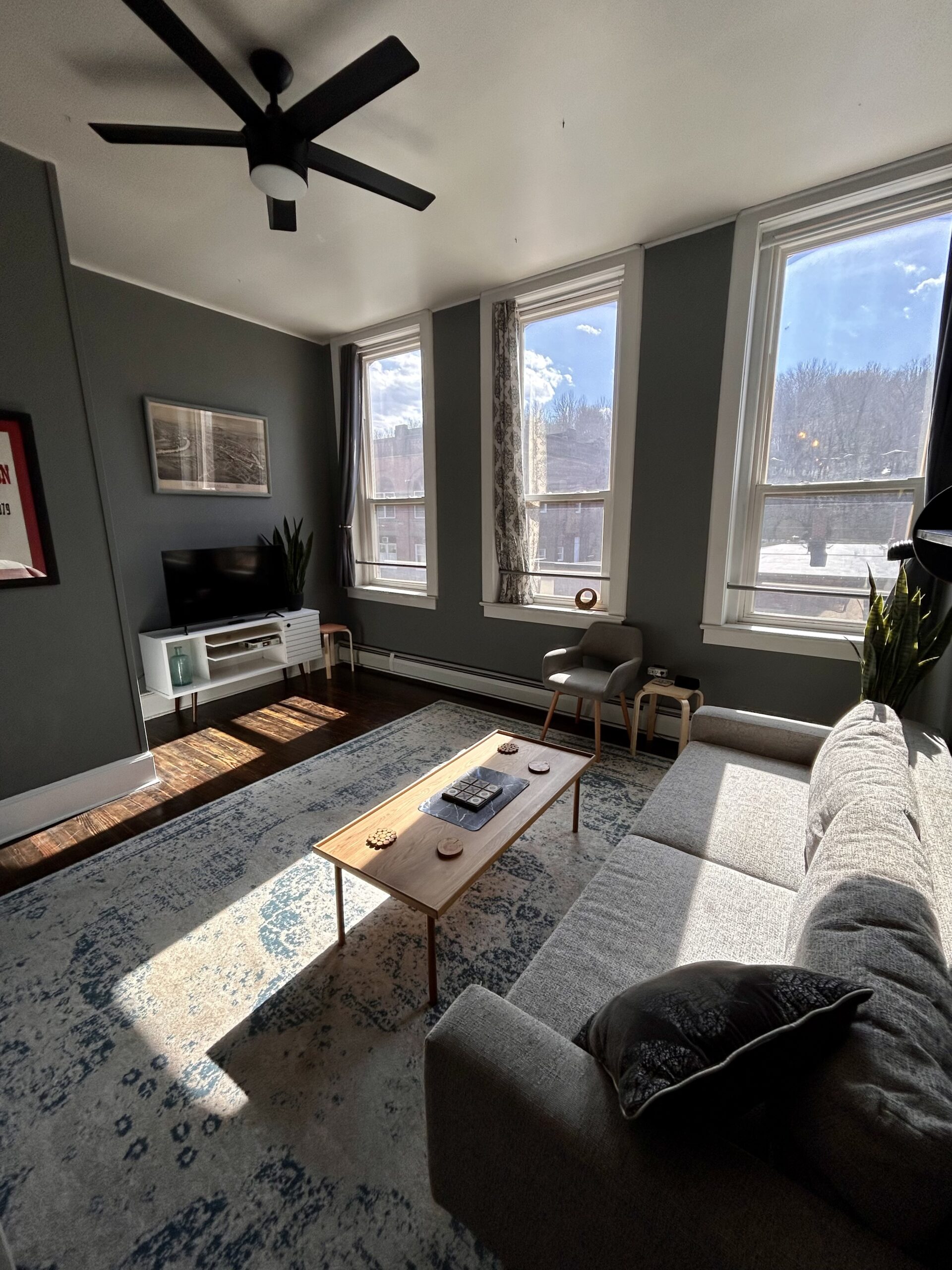 Furnished 3 bedroom retreat in the Delaware Valley
