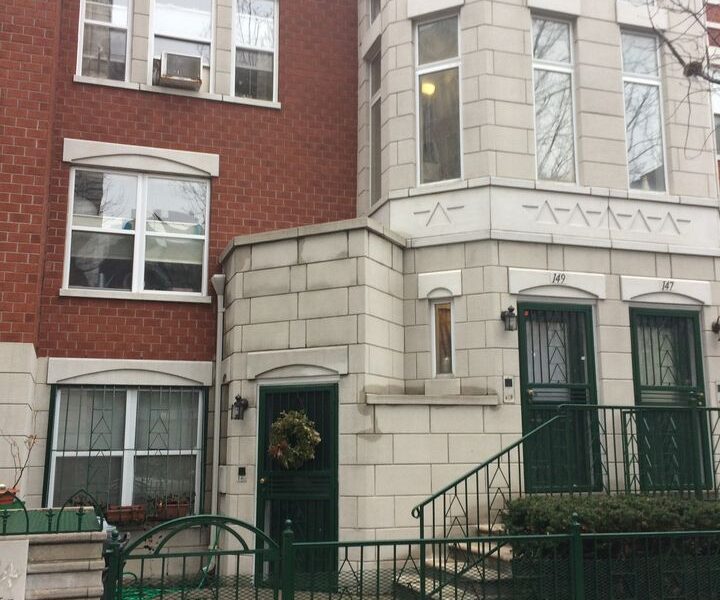 NO FEE, BY OWNER. Striking and well-designed one bedroom + balcony.