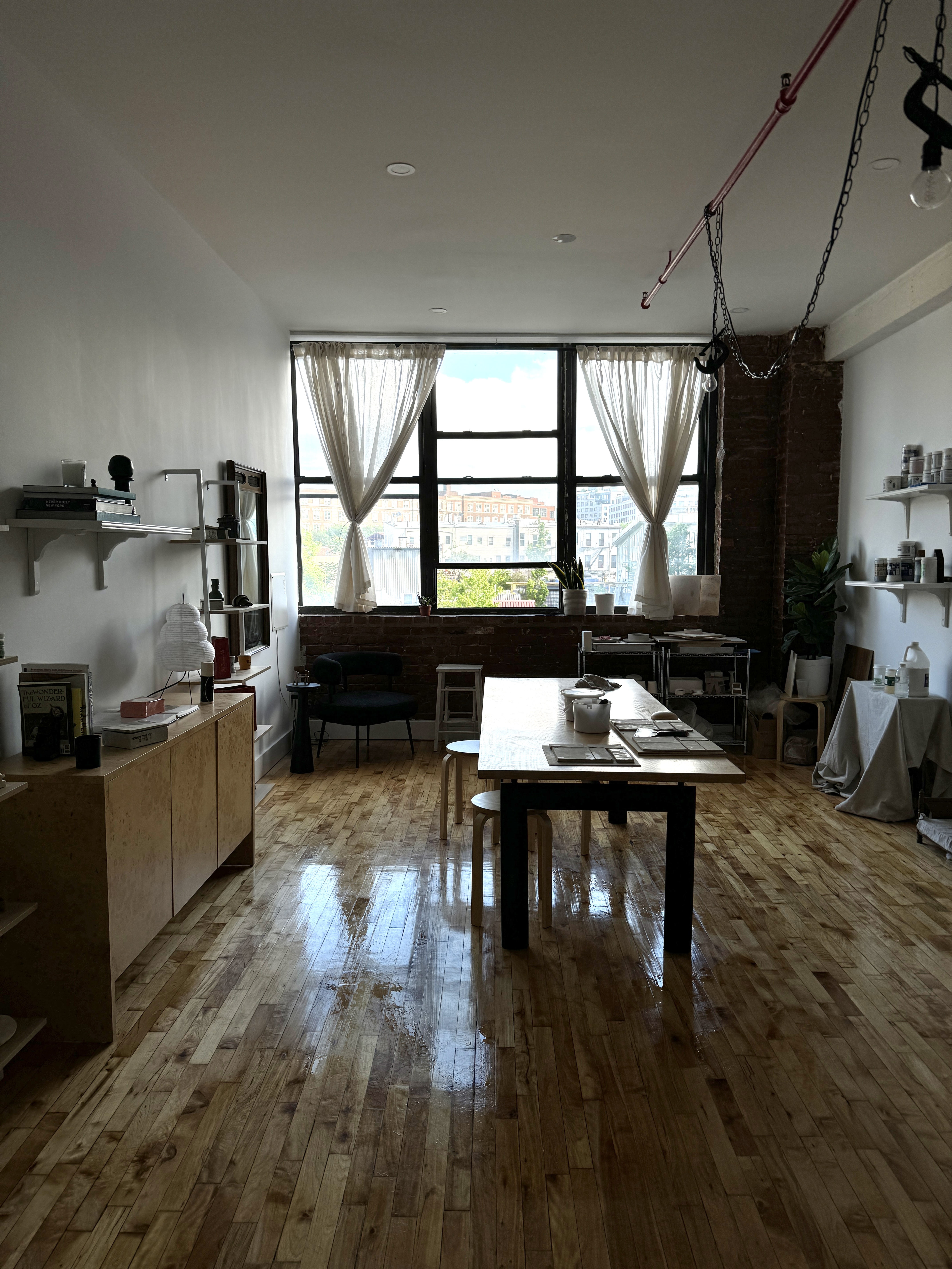 Flexible summer sublet/share