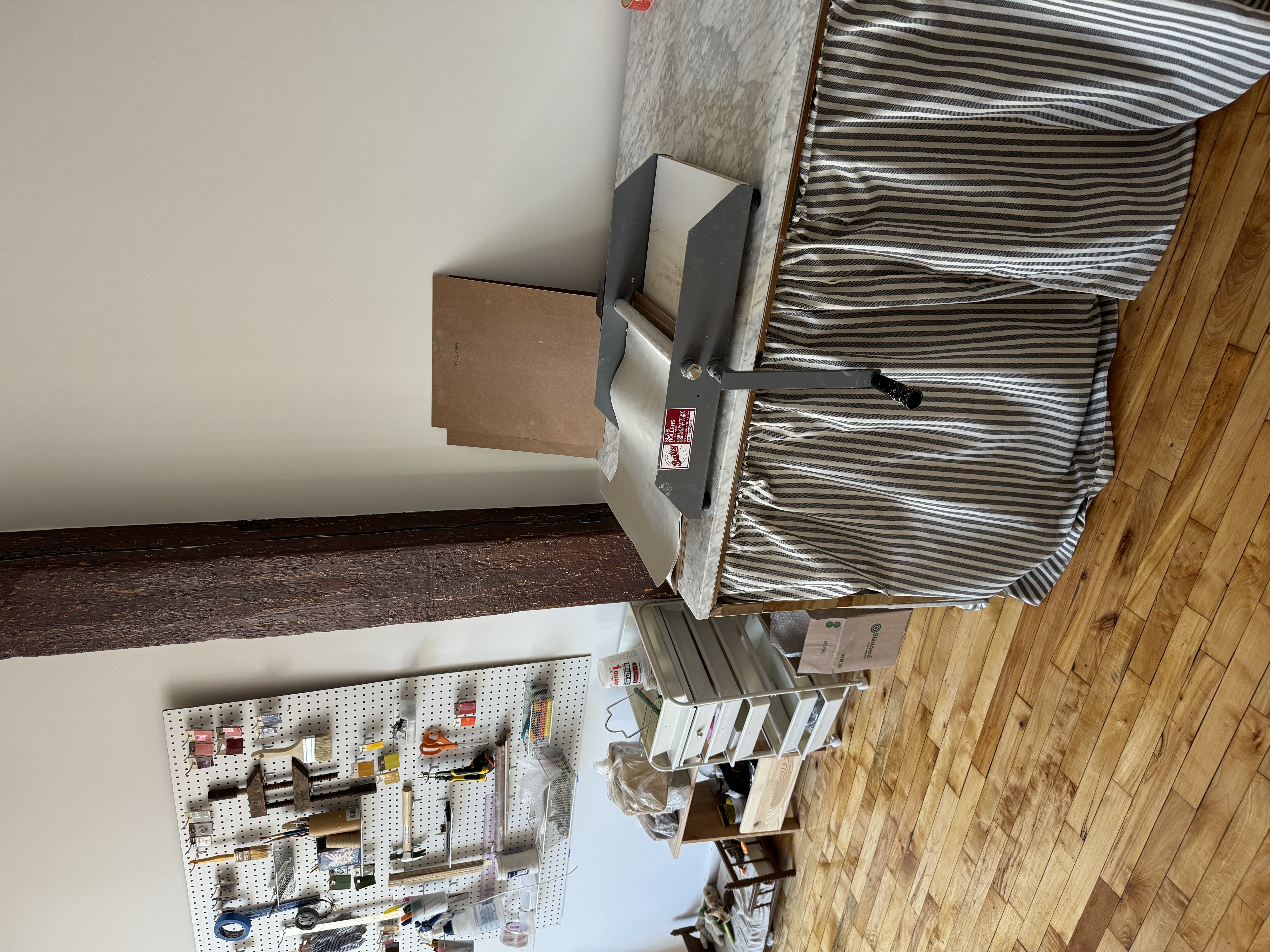 Flexible summer sublet/share