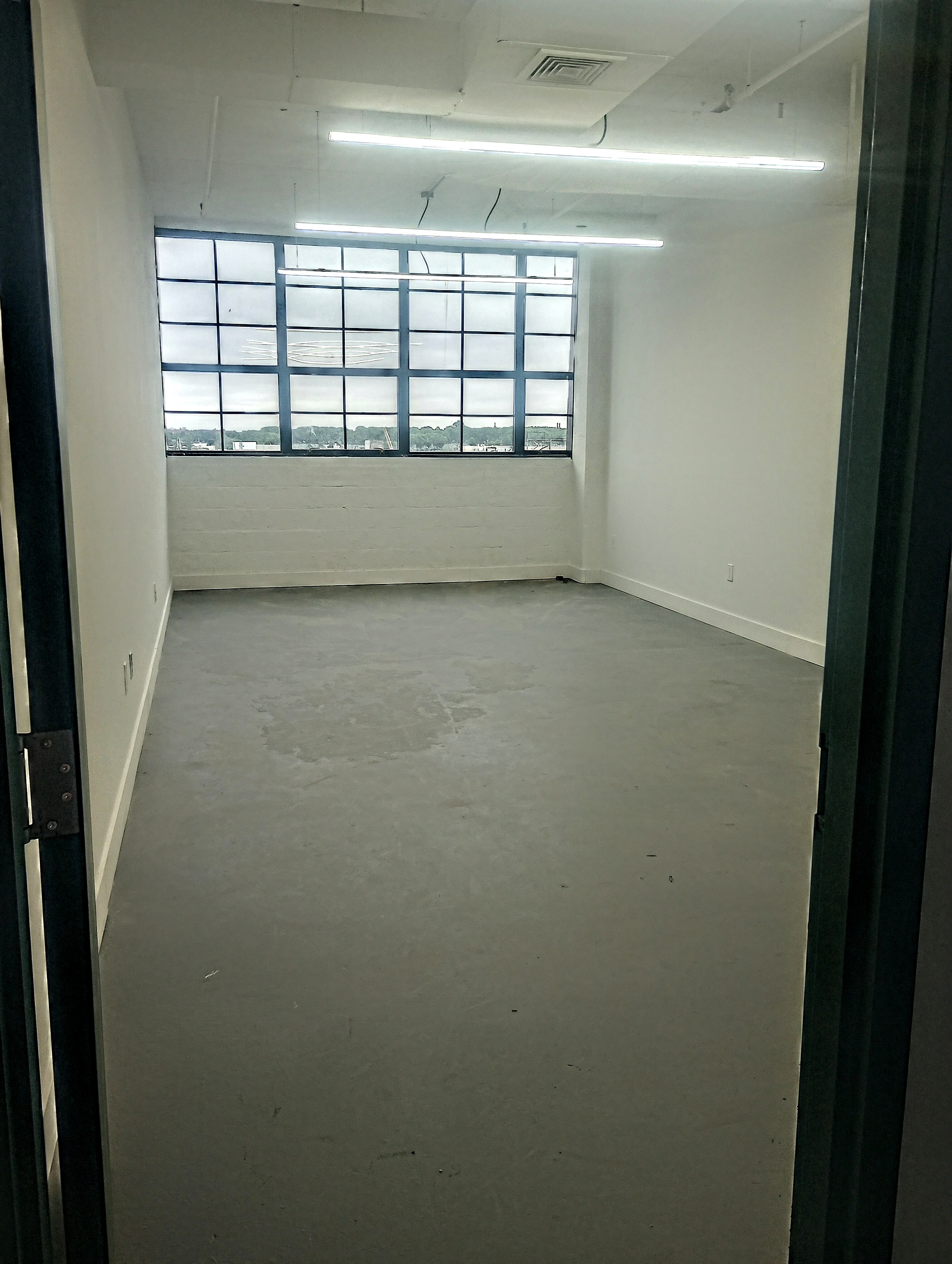 NEWLY BUILT PRIVATE ARTIST/DESIGNER WORK STUDIOS IN LARGE COMPLEX OF CREATIVES