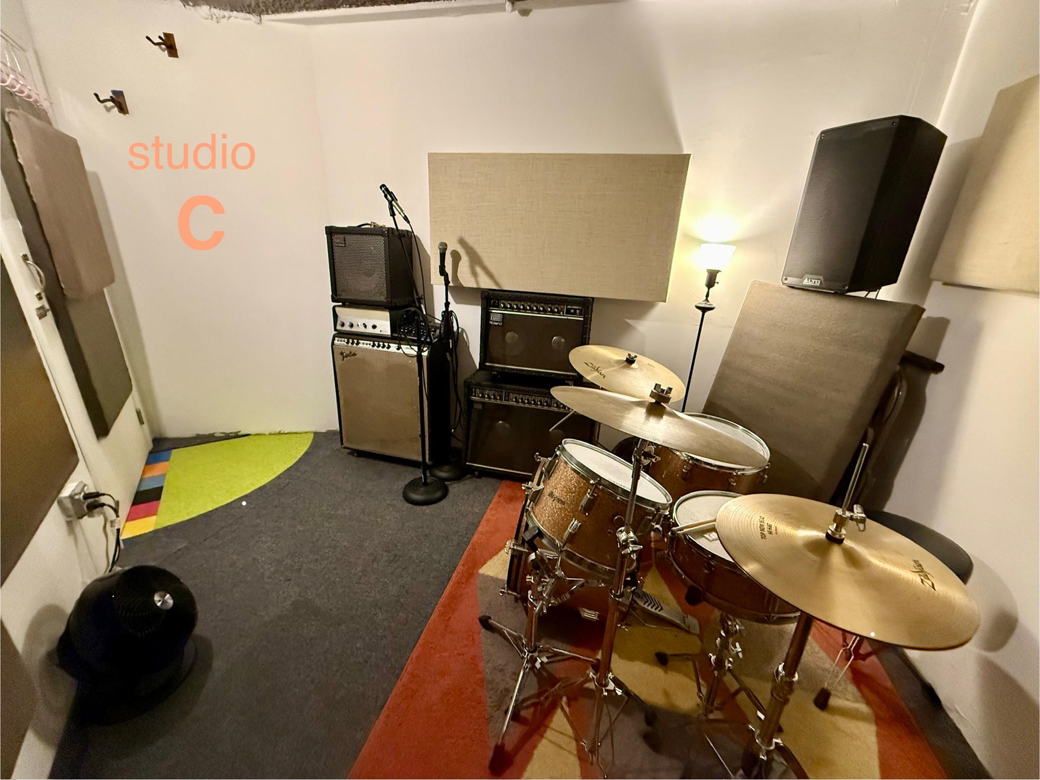 Music Rehearsal Space/Studio Timeslot Share – Bushwick, 4-5 sessions/mo (Bushwick, Brooklyn - Dekalb L / Knick M trains)