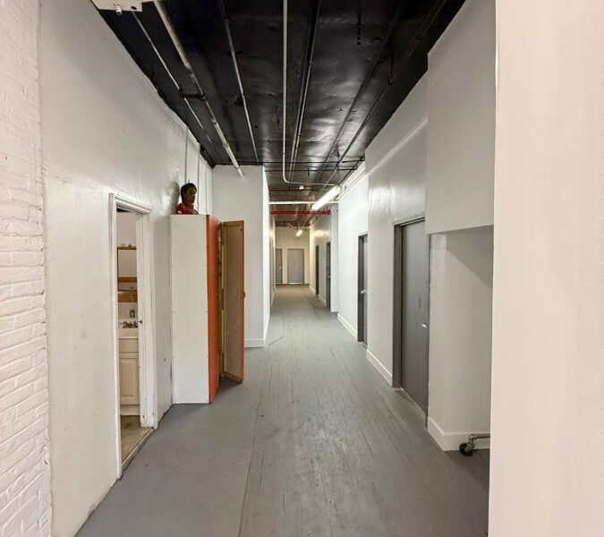 Bushwick ART STUDIO, Utilities incl, 190 sq ft, 6-month min term (Bushwick - Morgan/Jefferson L, Myrtle/Broadway J/M)