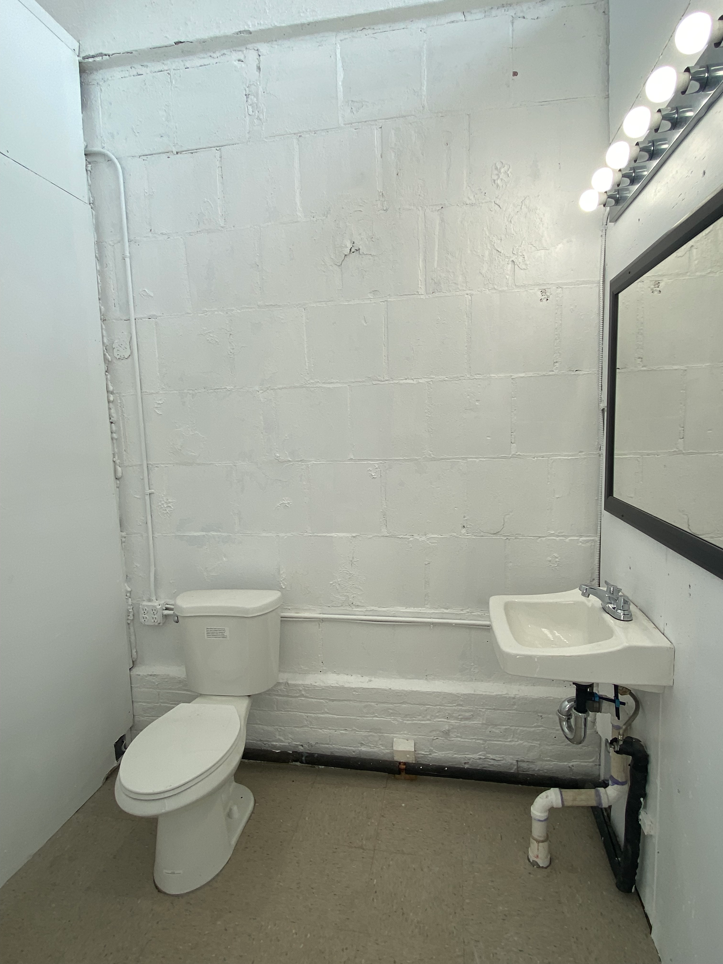 Mind blowing Artist Studio available (Sunset Park)