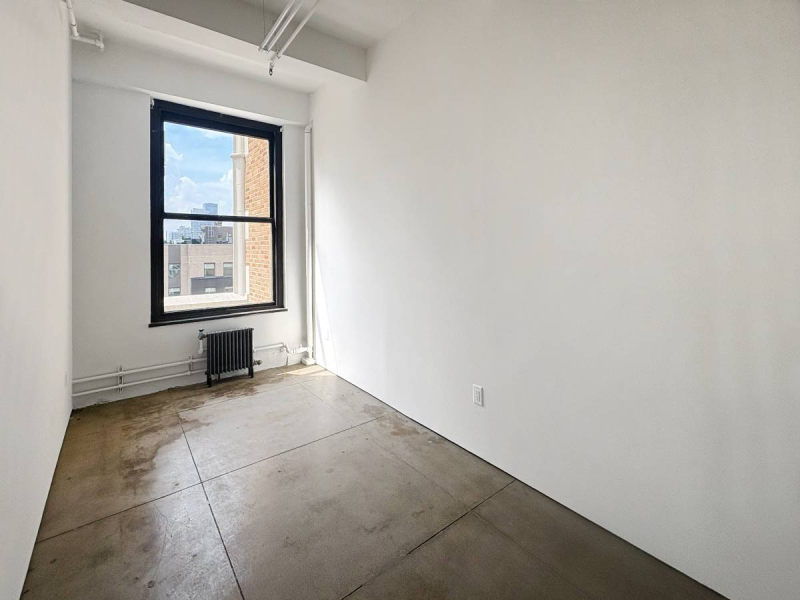 STUDIO 2412: ARTIST STUDIO WITH WINDOW IN PRIME LOCATION
