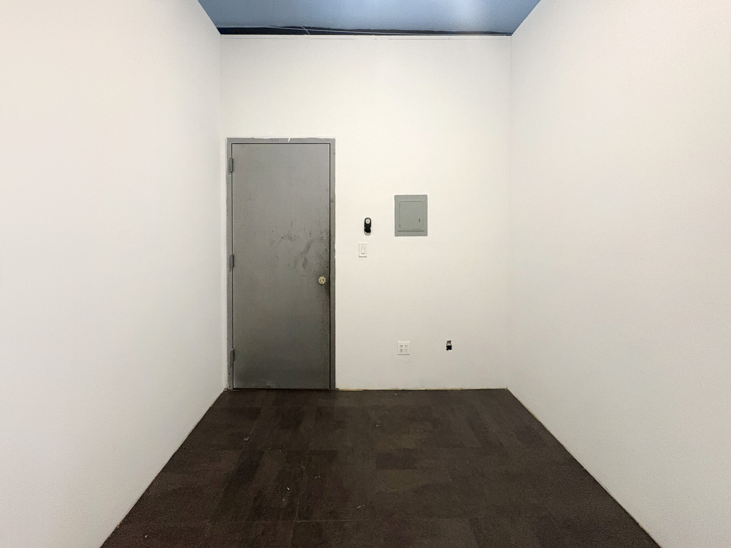 STUDIO 421: ARTIST STUDIO IN ESTABLISHED ARTIST BUILDING AFFORDABLE