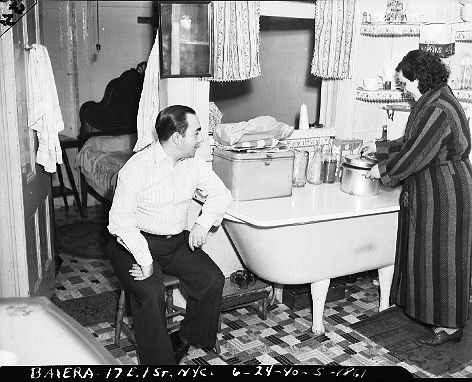 🛁 seeking bathtub in the kitchen! 🛁