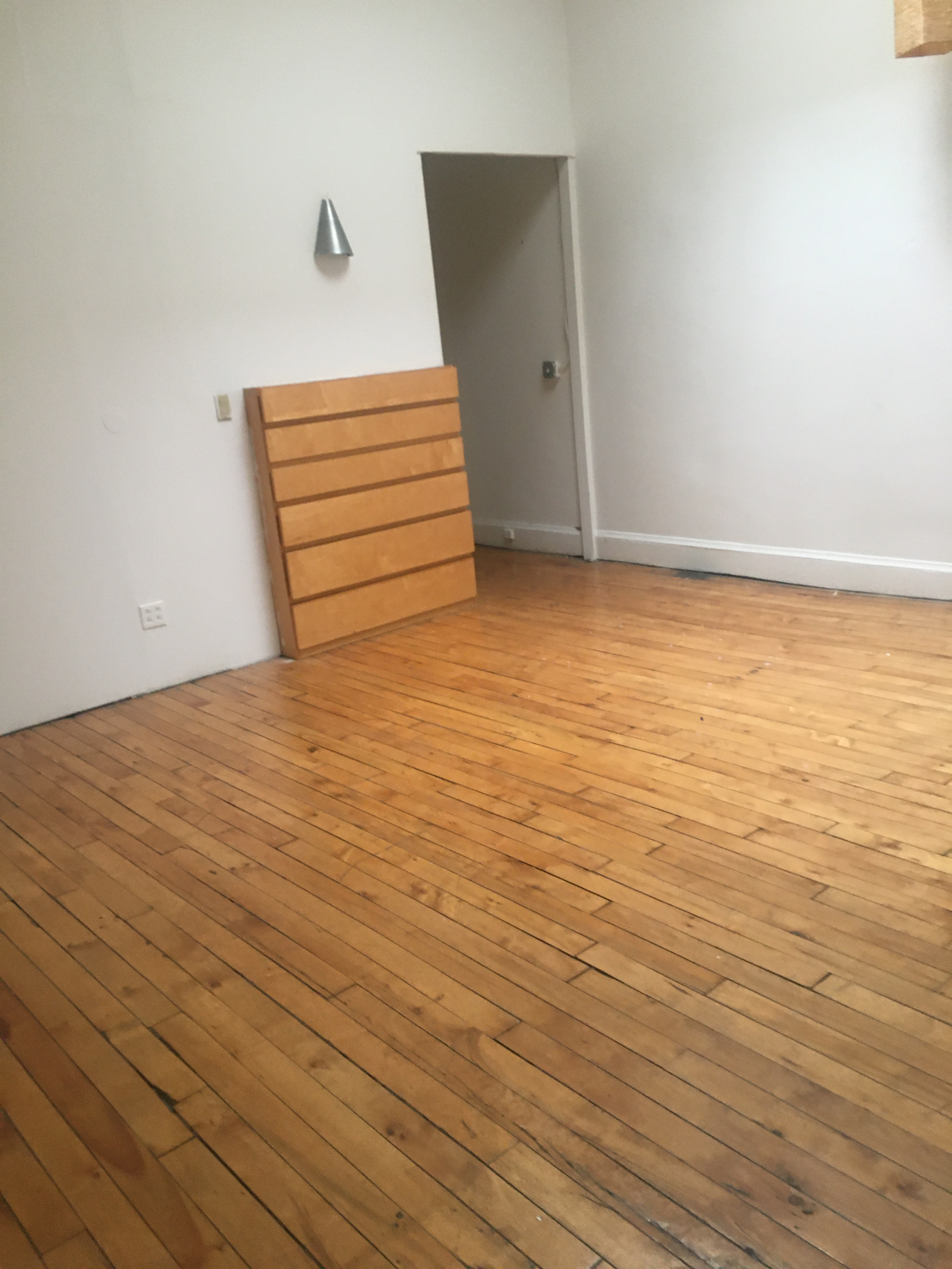 Beautiful Art Studio / Office space by Owner - No Fee