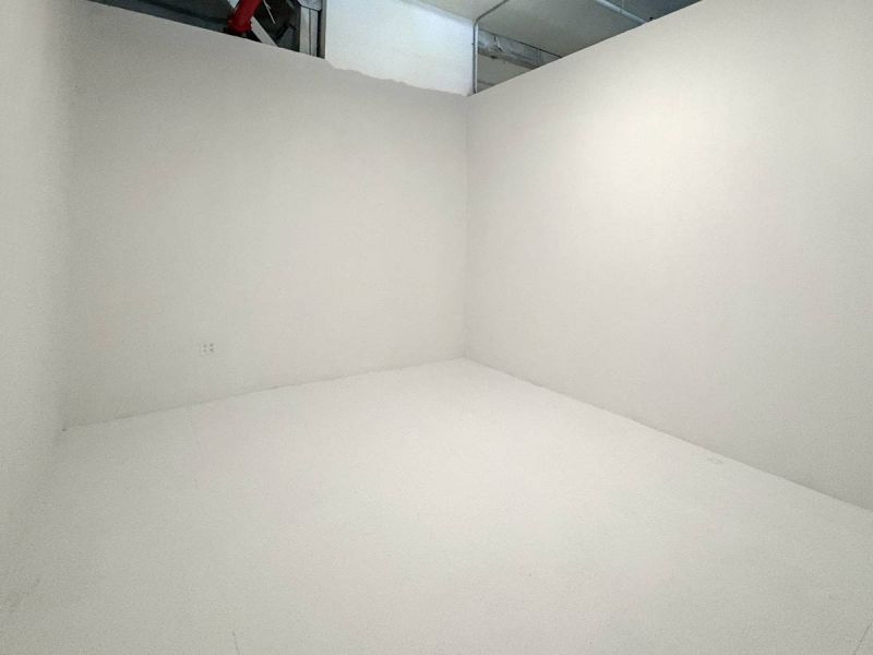 STUDIO 420: BUDGET-FRIENDLY ART STUDIO BROOKLYN L TRAIN