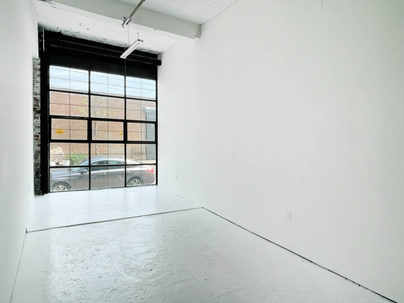 STUDIO 110: LARGE ART STUDIO W WINDOWS RIDGEWOOD L TRAIN