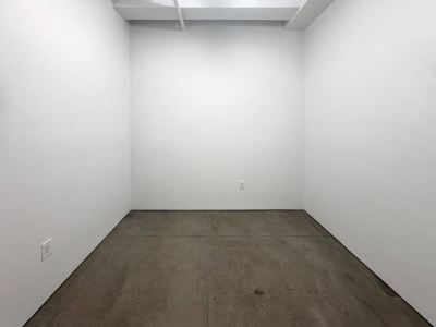 STUDIO 2449: AFFORDABLE PROFESSIONAL ART STUDIO MIDTOWN MANHATTAN