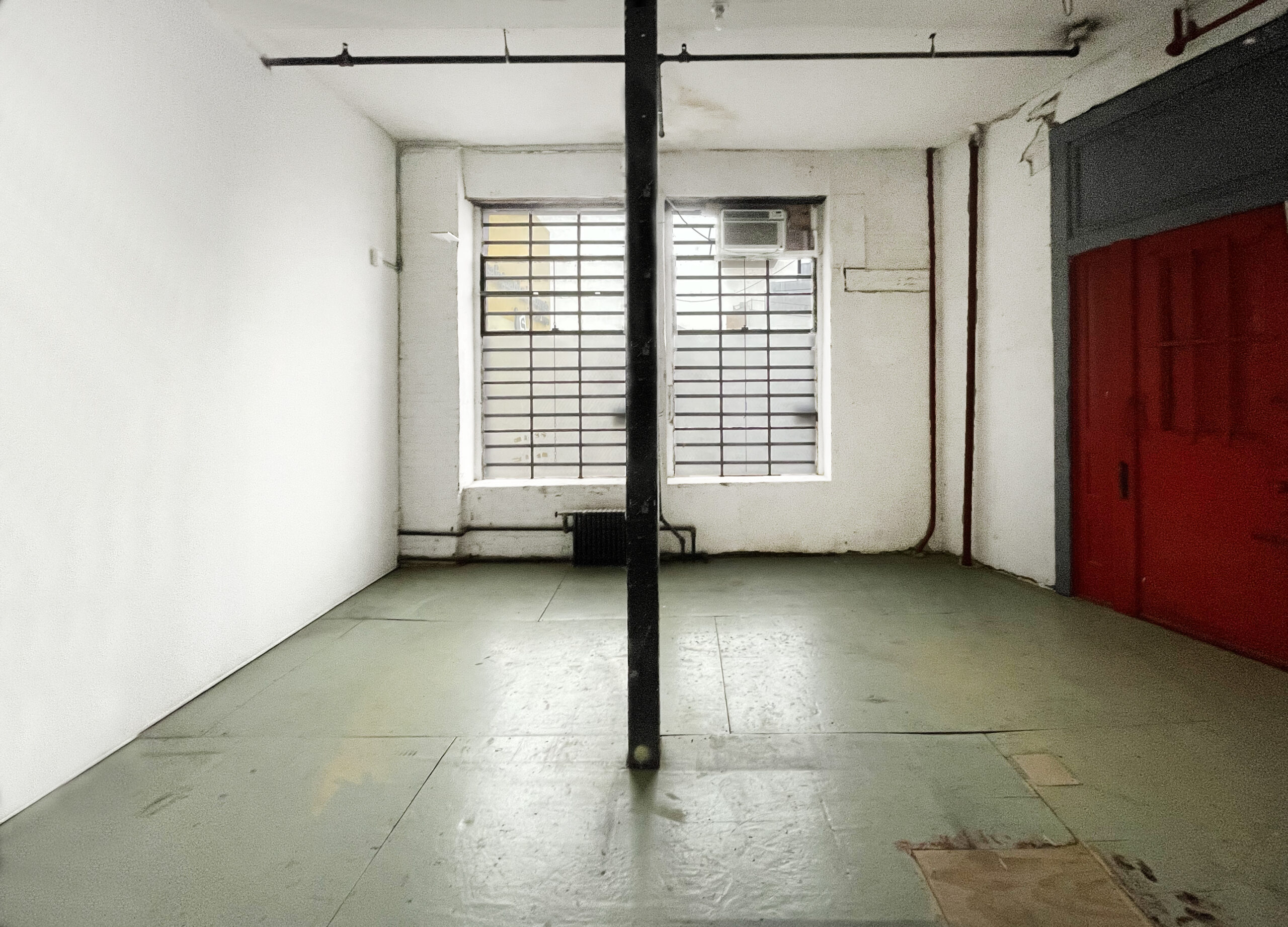 STUDIO 105: CREATIVE ART STUDIO W WINDOW BROOKLYN L TRAIN