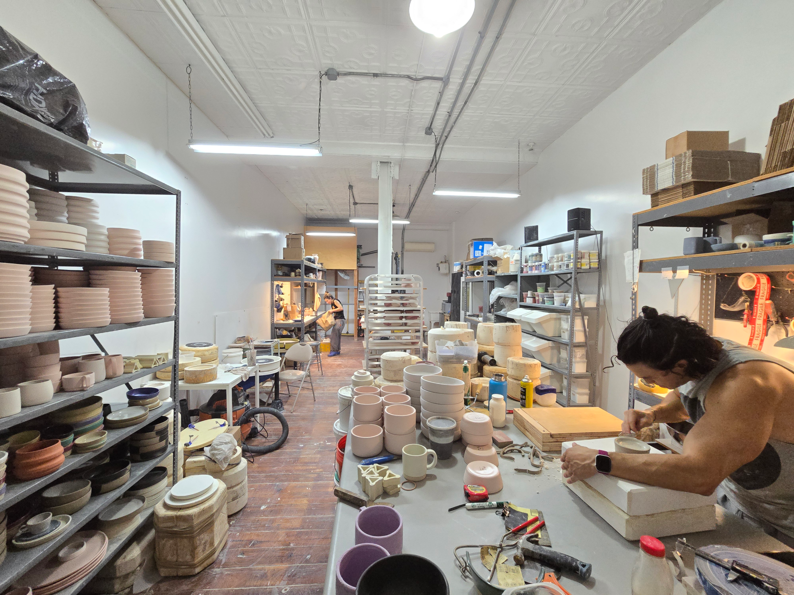 Creative space, 220v x 80 amps, large window