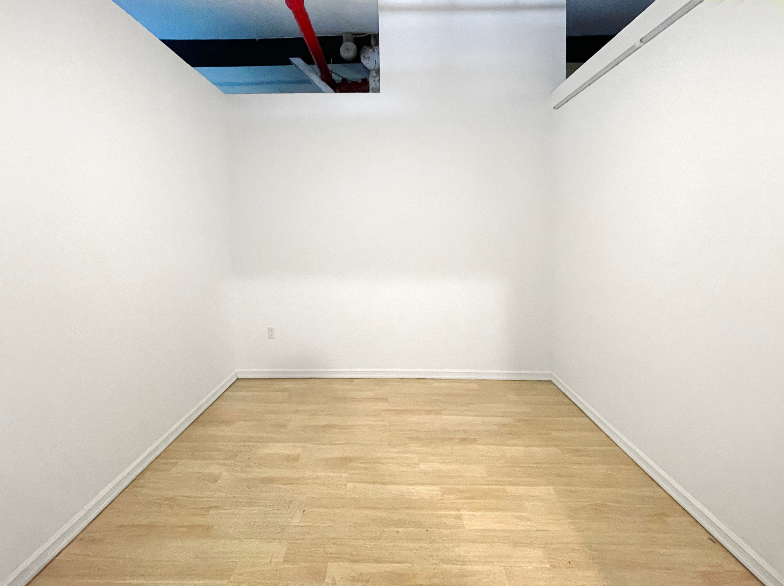 STUDIO 320: A QUIET ARTIST STUDIO FOR BIG IDEAS BUDGET FRIENDLY