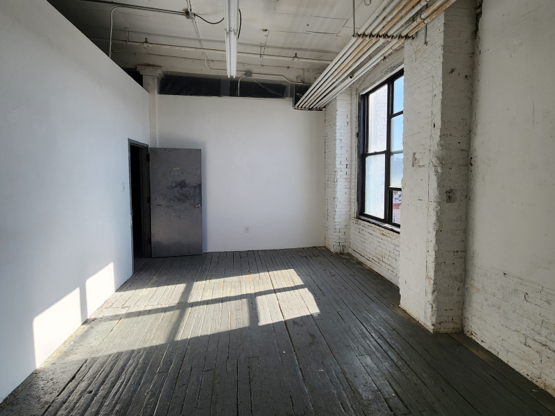 !!!!!!!!! Amazing Studio Space for Visual Artists !!!!!!!!
