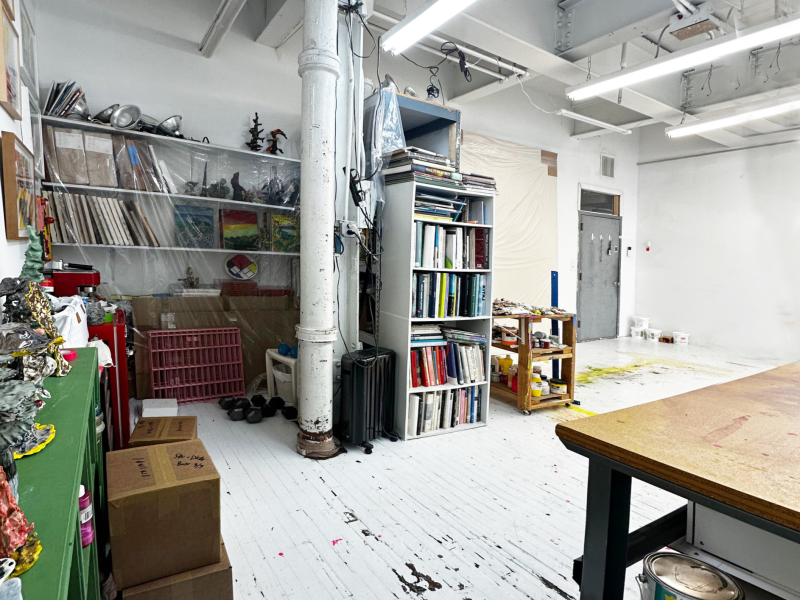 $550 three person share of a sunny huge 860 sq ft studio /Greenpoint G stop