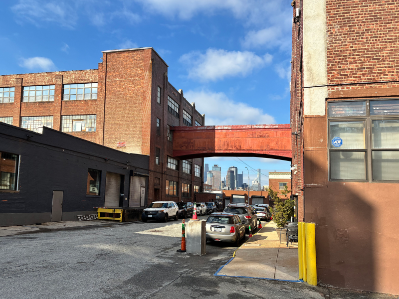 $550 three person share of a sunny huge 860 sq ft studio /Greenpoint G stop