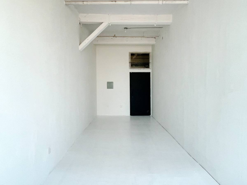 STUDIO 217: LARGE ART STUDIO W WINDOW & VINYL FLOOR BROOKLYN L TRAIN