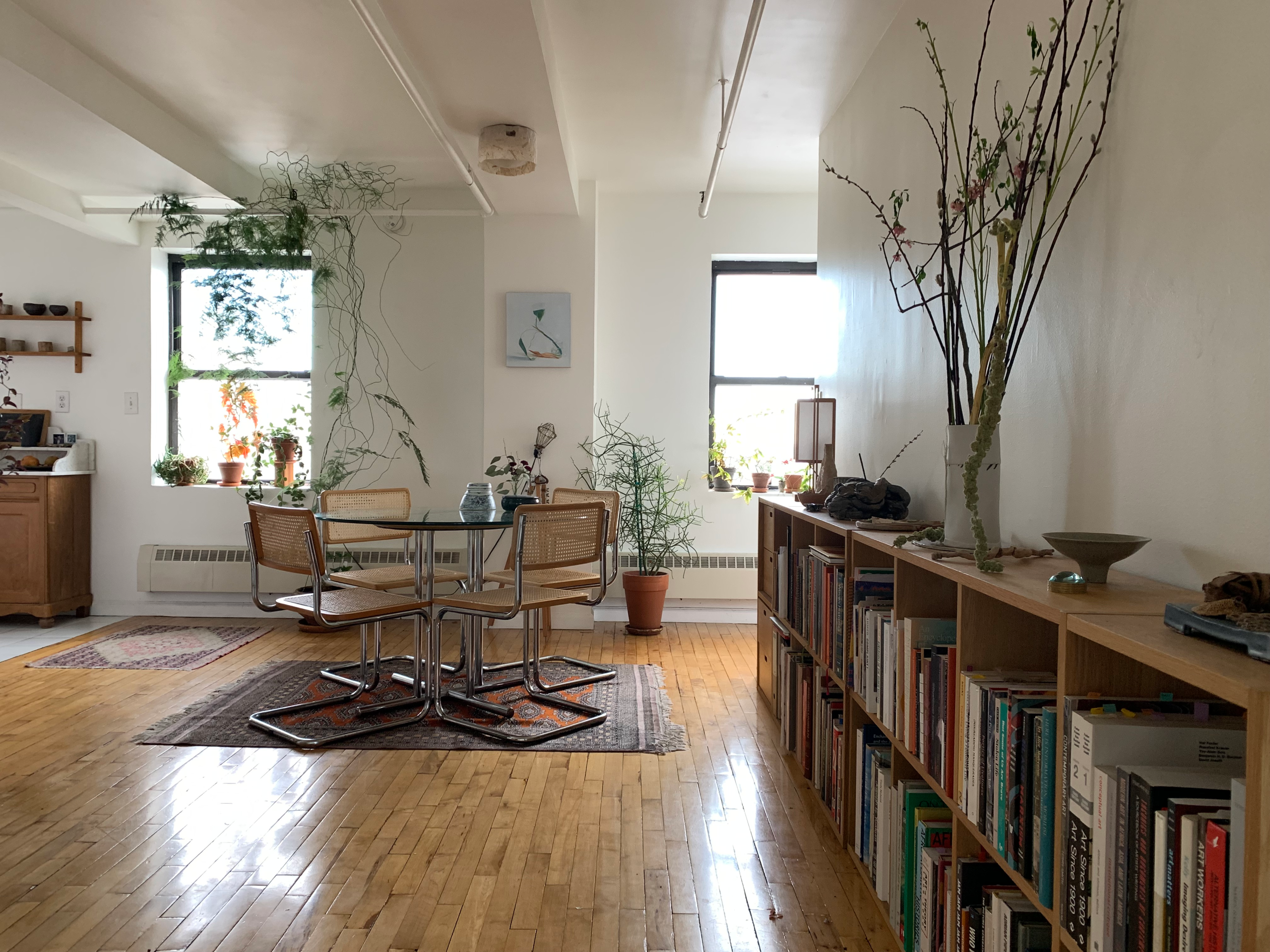 Short-term sublet (April 1-12) — Sun-drenched 1-bedroom apt in Prospect Heights