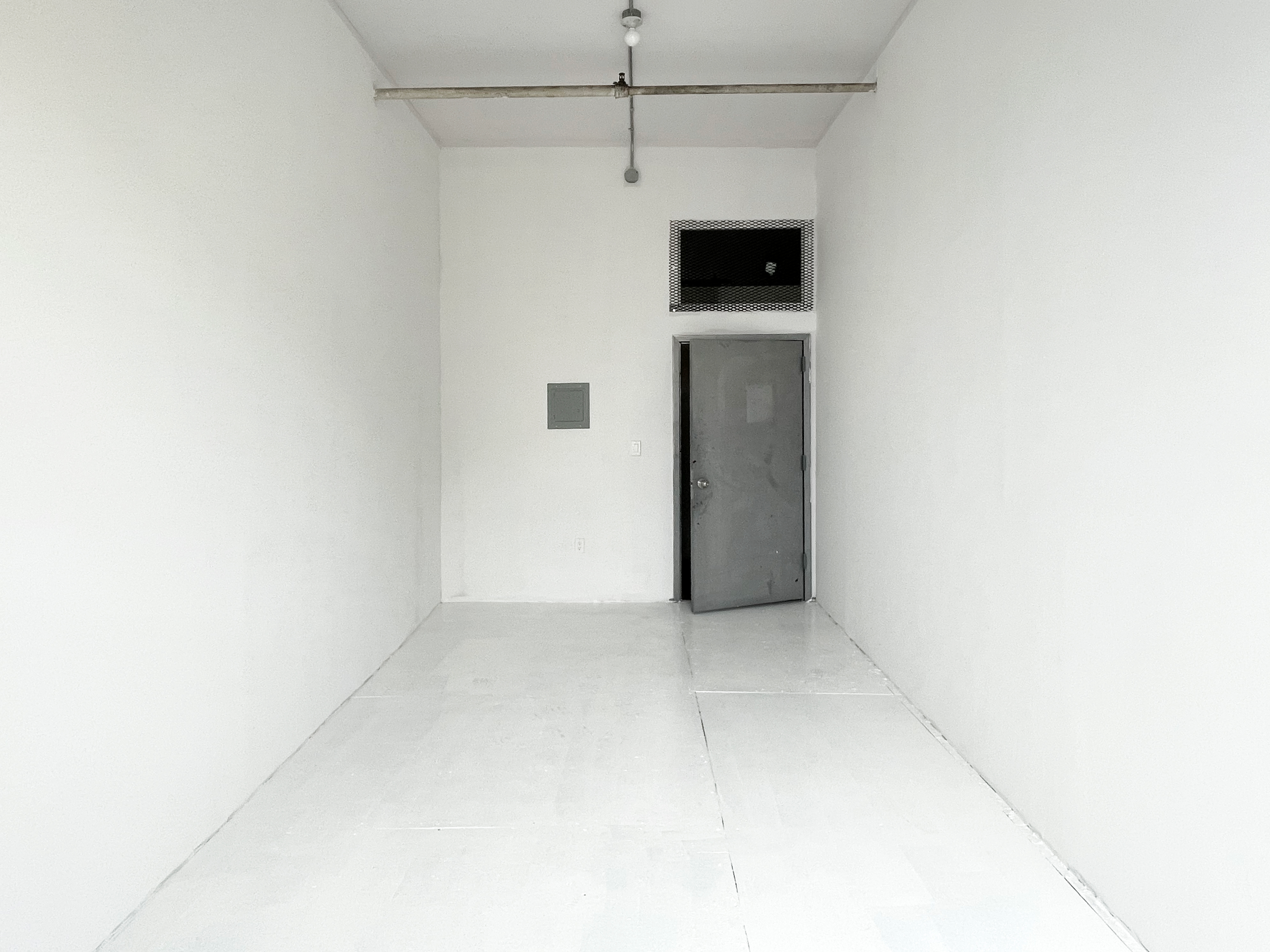 STUDIO 308: CLASSIC BROOKLYN ARTIST STUDIO BUILT FOR MAKING ART