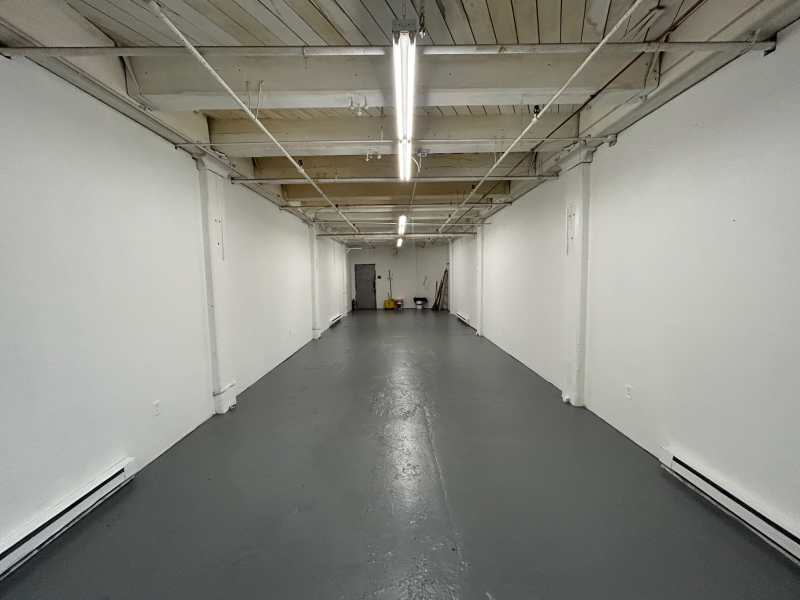 900 Square foot Williamburg studio