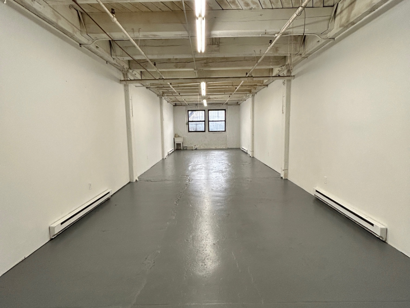 900 Square foot Williamburg studio