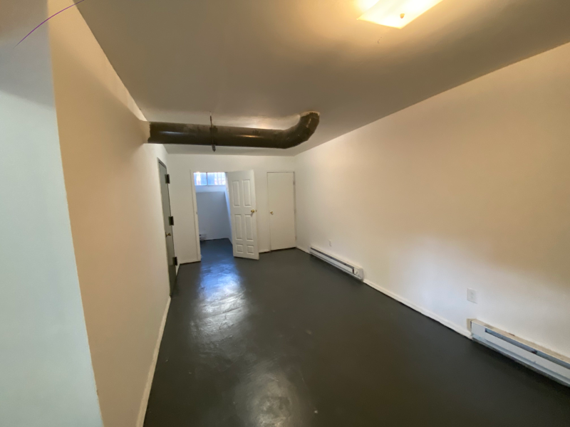 bushwick studio that perhaps could be work / live as well