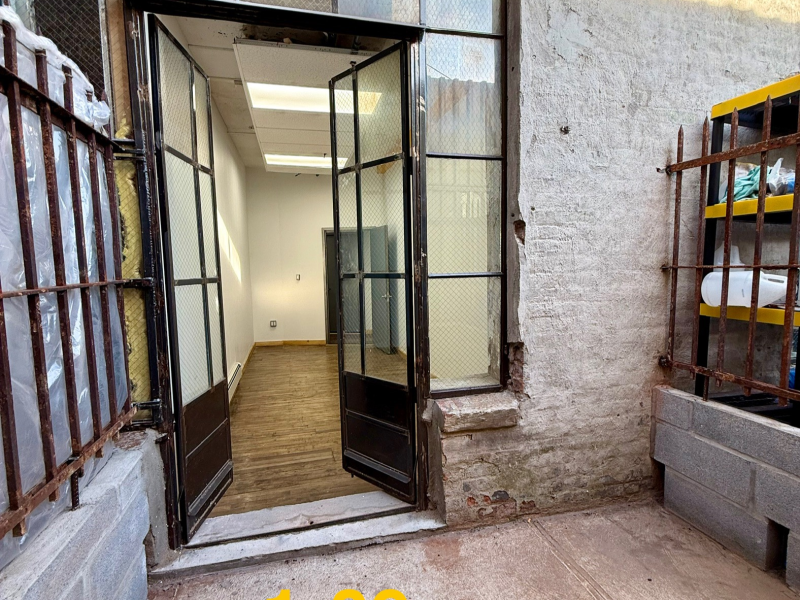 ART STUDIOS - 7/01 - Utilities Included - 3-month min - Myrtle Wyckoff L + M trains, B54, Q55 buses