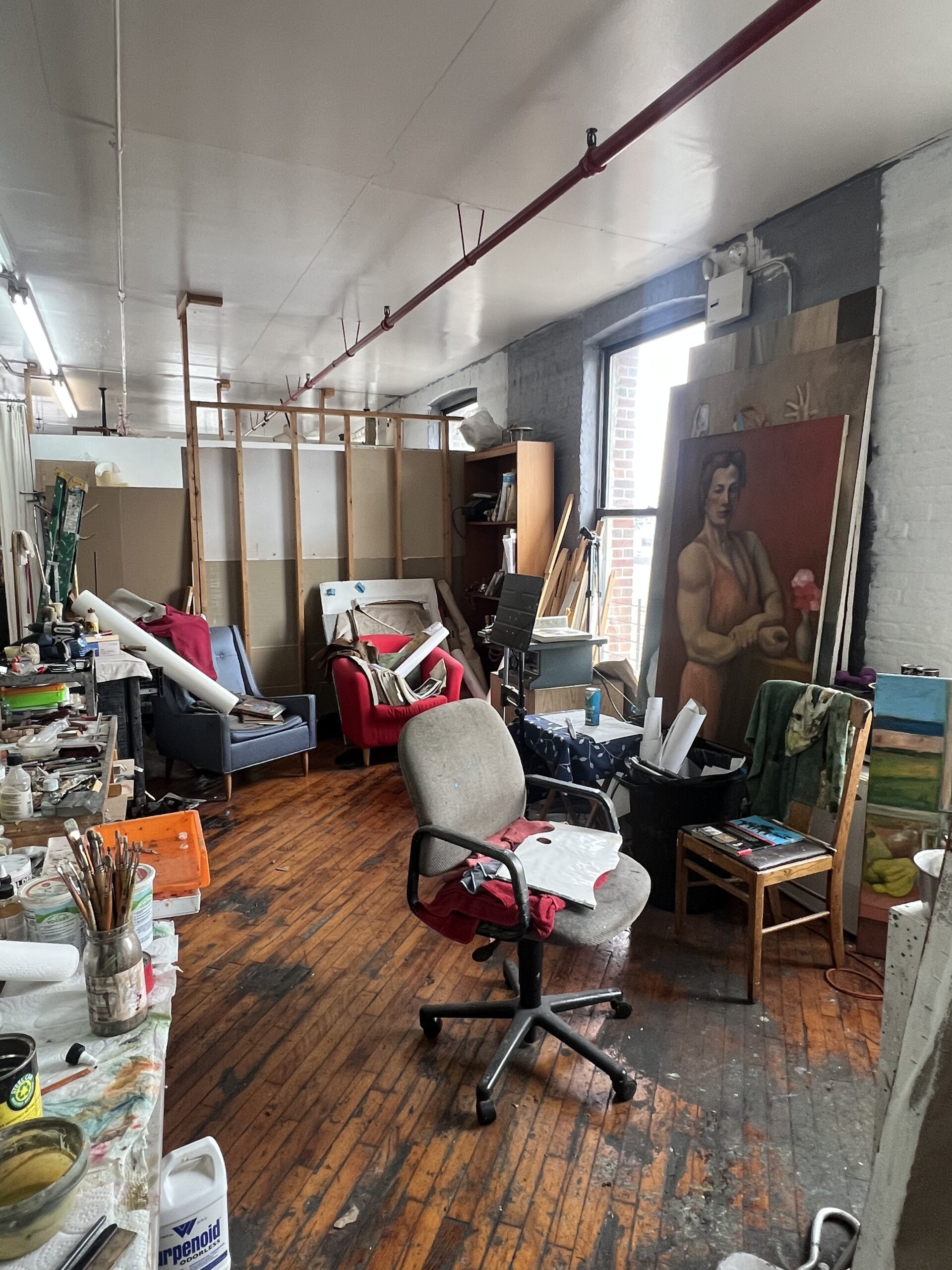 400 sq ft studio with 2 windows in Gowanus, utilities included