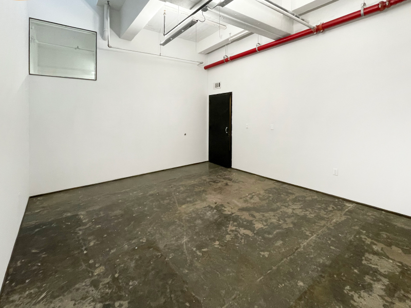 STUDIO 141: LIGHT-FILLED LARGE PROFESSIONAL ARTIST STUDIO RIDGEWOOD