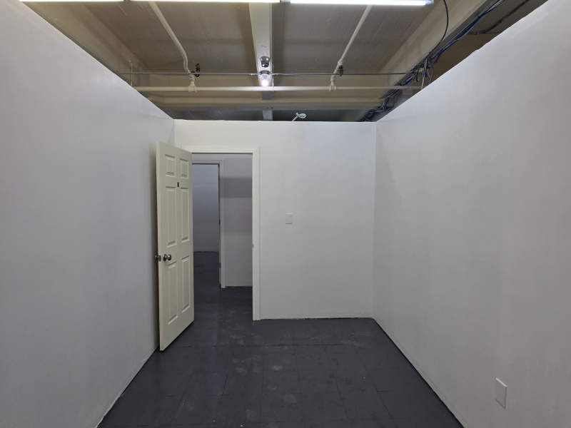 Art studios starting from $500 at 544 Park Ave Brooklyn. 12 month lease.