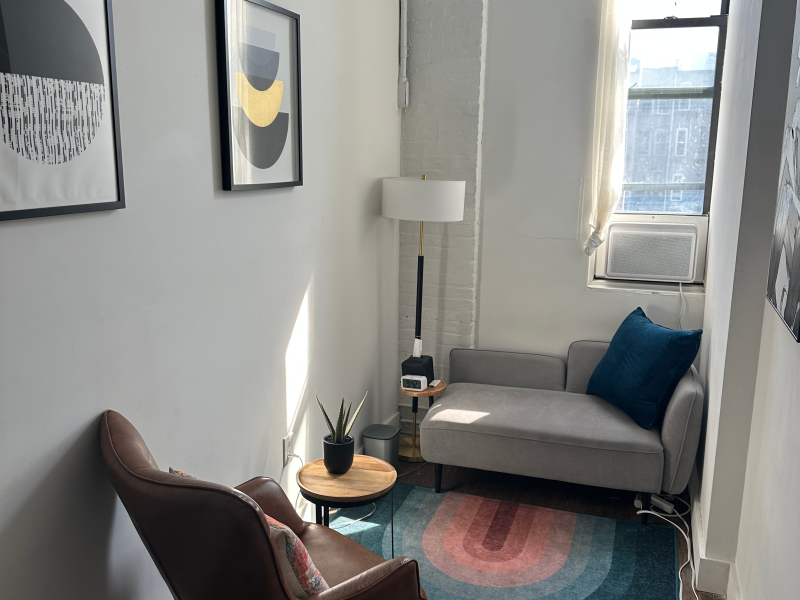 Small Window Unit (117D#301B)