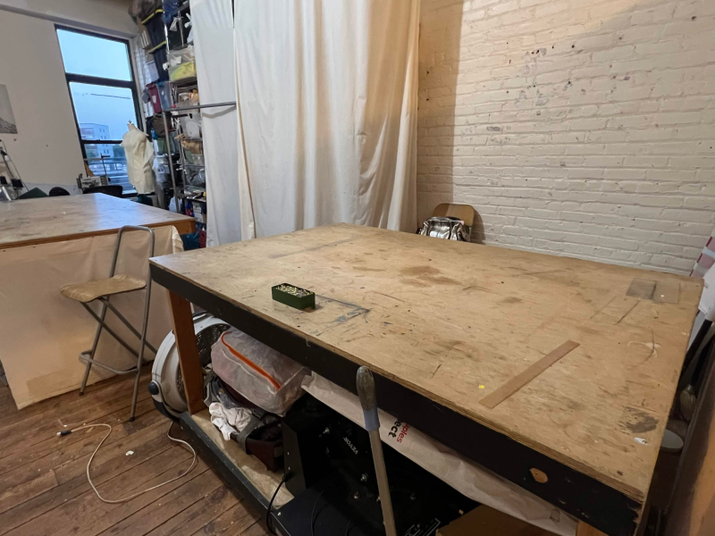 ＳΞΛＭＳＴΛＲ' Ｓ Mini Studio in 600 sq ft Industrial Sewing Coop!